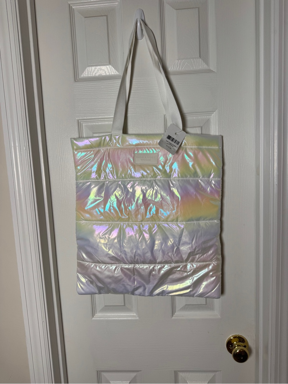 Bath & Body Works Iridescent White Quilted Puffer Tote Bag Black Friday 2023 NWT
